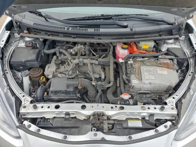 2016 TOYOTA PRIUS C TWO  