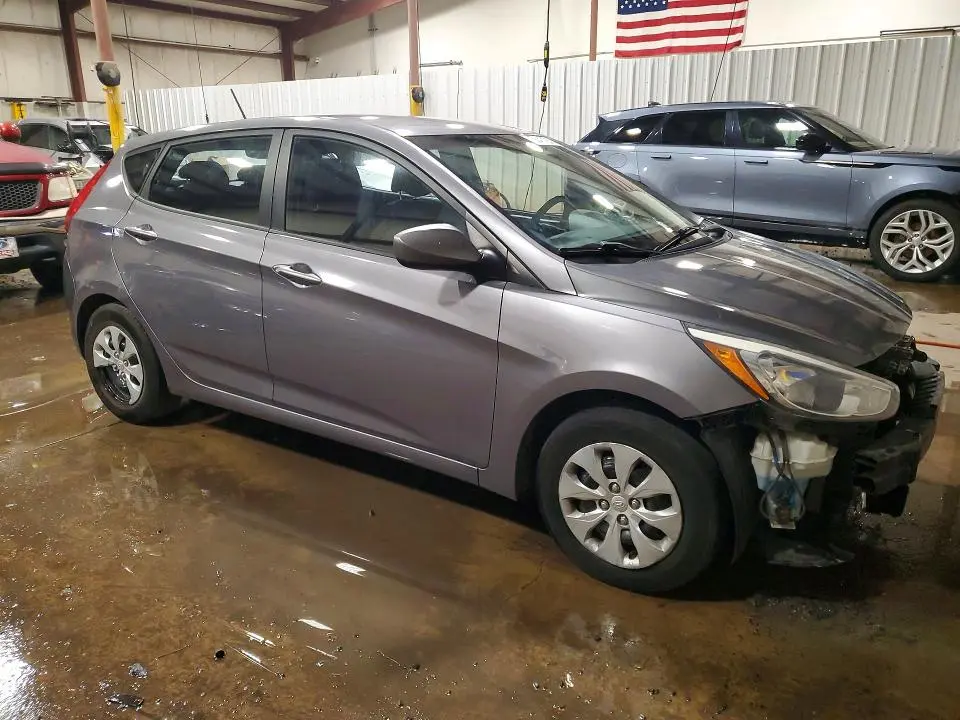2015 HYUNDAI ACCENT GS  