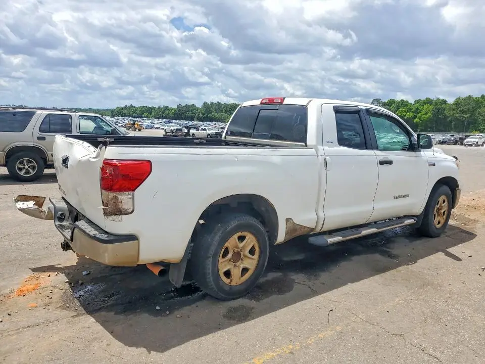 2011 TOYOTA TUNDRA DOUBLE CAB SR5  