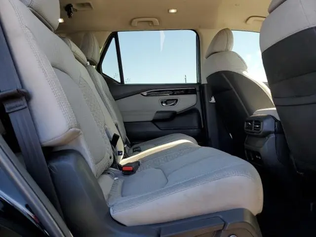 2023 HONDA PILOT LX  