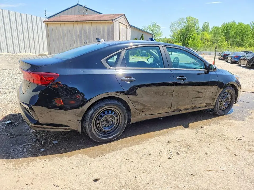 2019 KIA FORTE LXS  