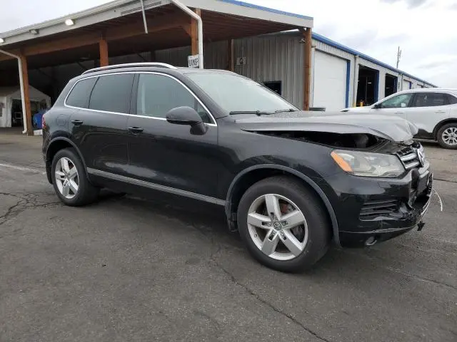 2012 VOLKSWAGEN TOUAREG V6 TDI  