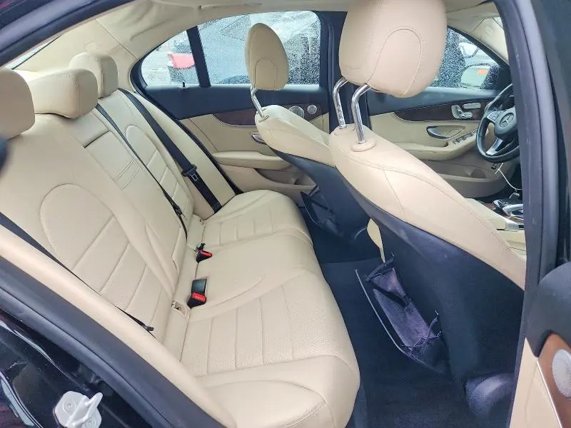 2015 MERCEDES-BENZ C 300 4MATIC  