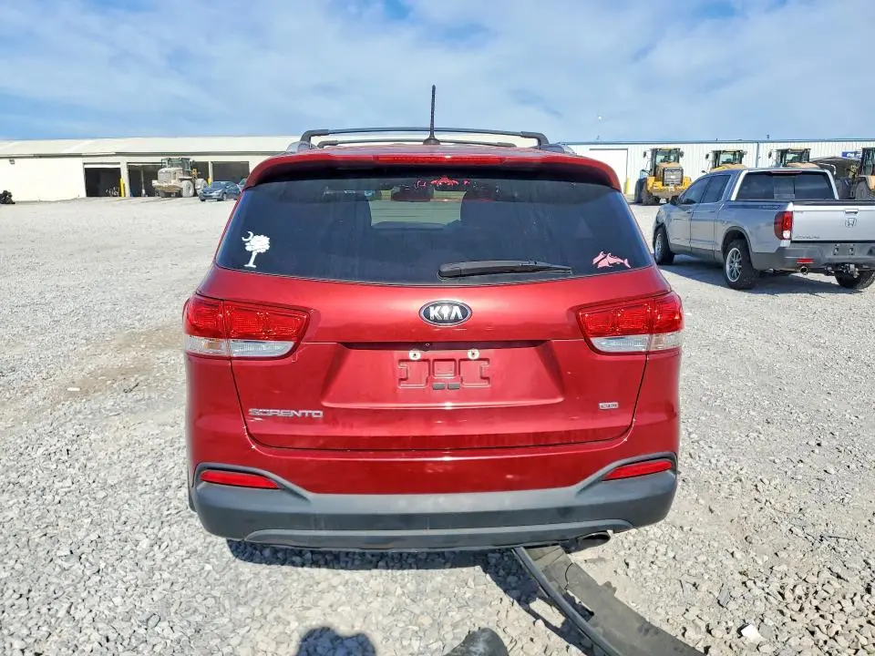 2017 KIA SORENTO LX  
