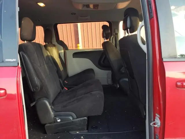 2013 DODGE GRAND CARAVAN SE  