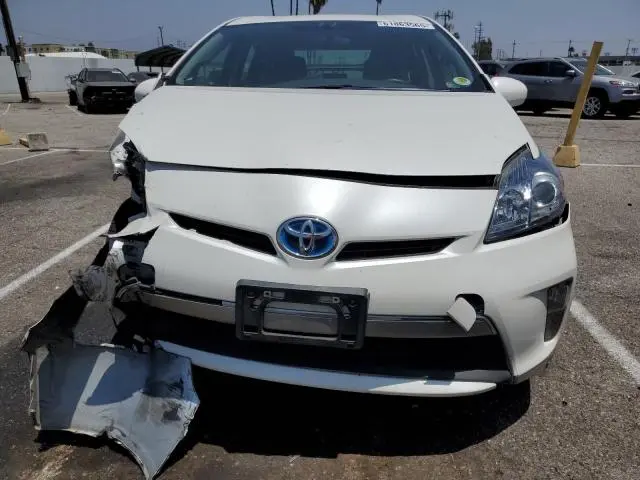 2014 TOYOTA PRIUS PLUG-IN   