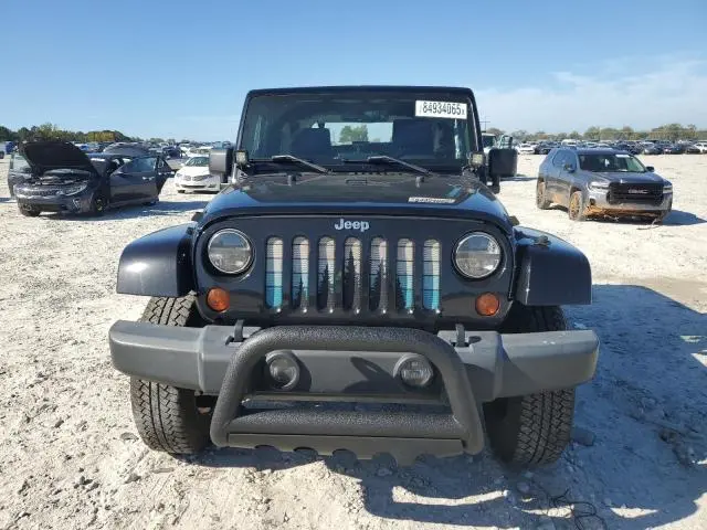 2010 JEEP WRANGLER SAHARA  