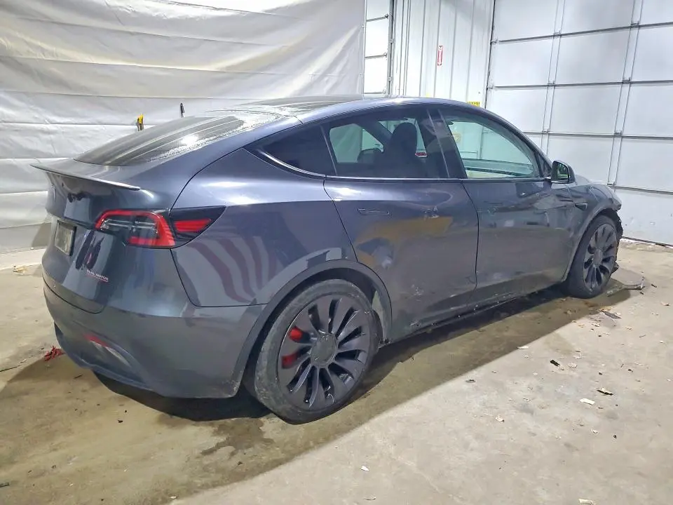 2021 TESLA MODEL Y   