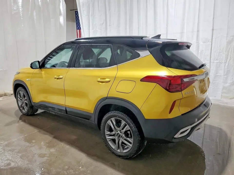 2022 KIA SELTOS S  