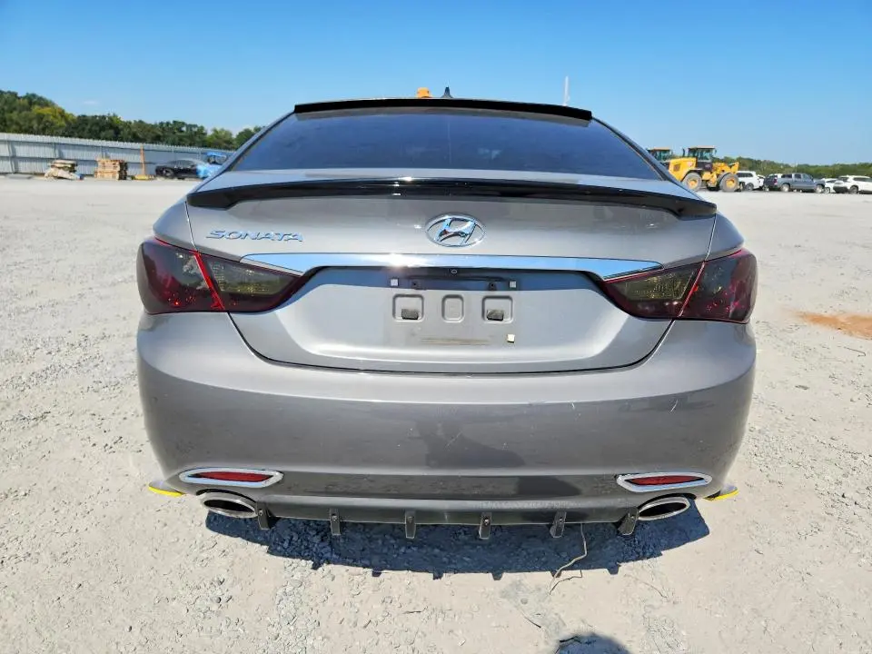 2013 HYUNDAI SONATA SE  