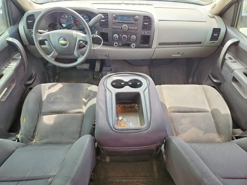 2011 CHEVROLET SILVERADO K1500 LS  