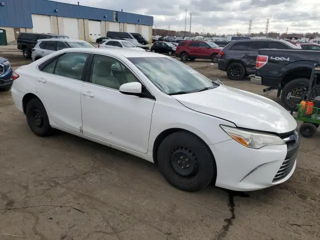 2015 TOYOTA CAMRY LE  