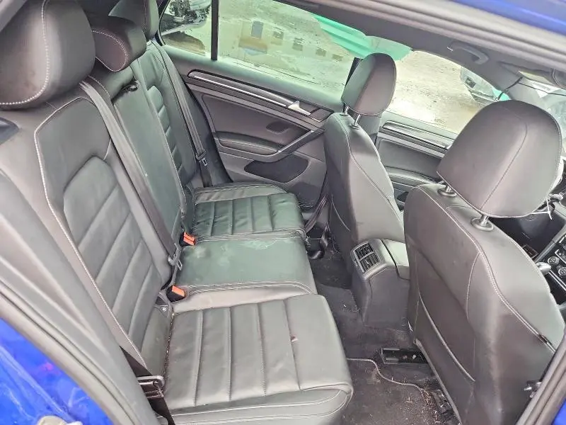 2016 VOLKSWAGEN GOLF R   