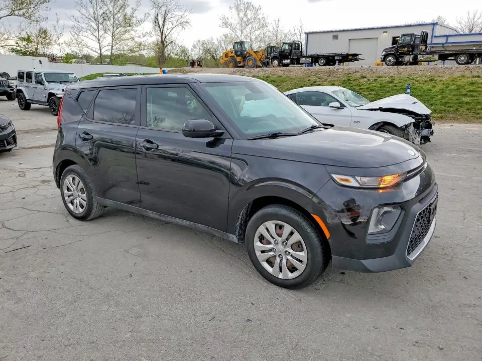 2020 KIA SOUL LX  