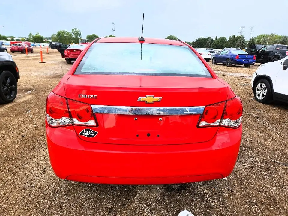 2015 CHEVROLET CRUZE LS  