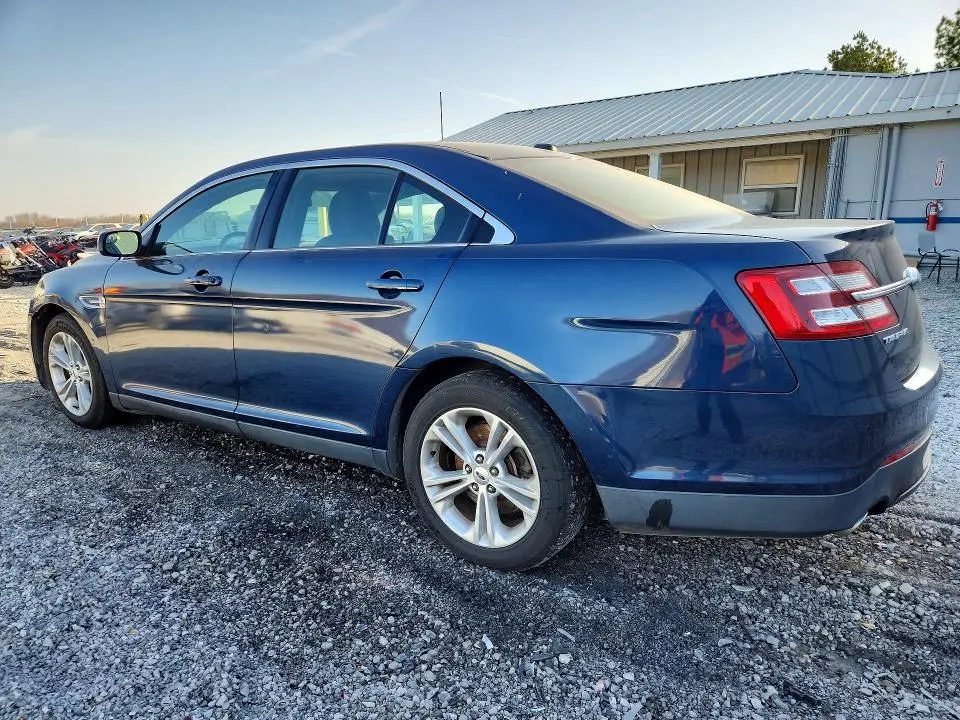 2017 FORD TAURUS SEL  