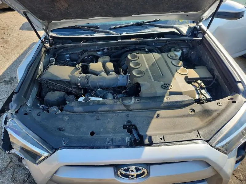 2019 TOYOTA 4RUNNER SR5  