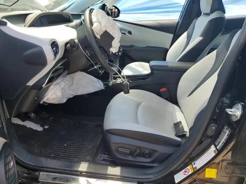 2022 TOYOTA PRIUS LIMITED  