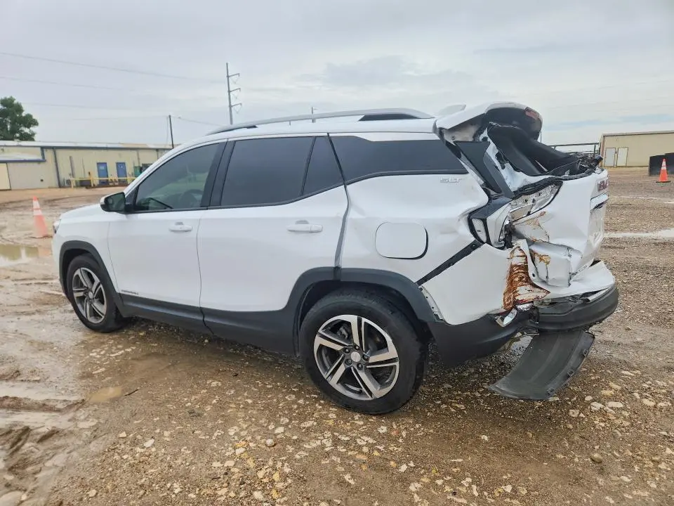 2020 GMC TERRAIN SLT  