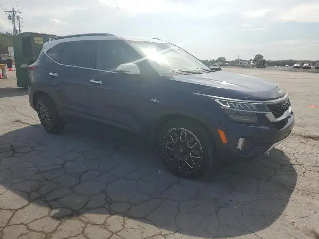 2022 KIA SELTOS SX  