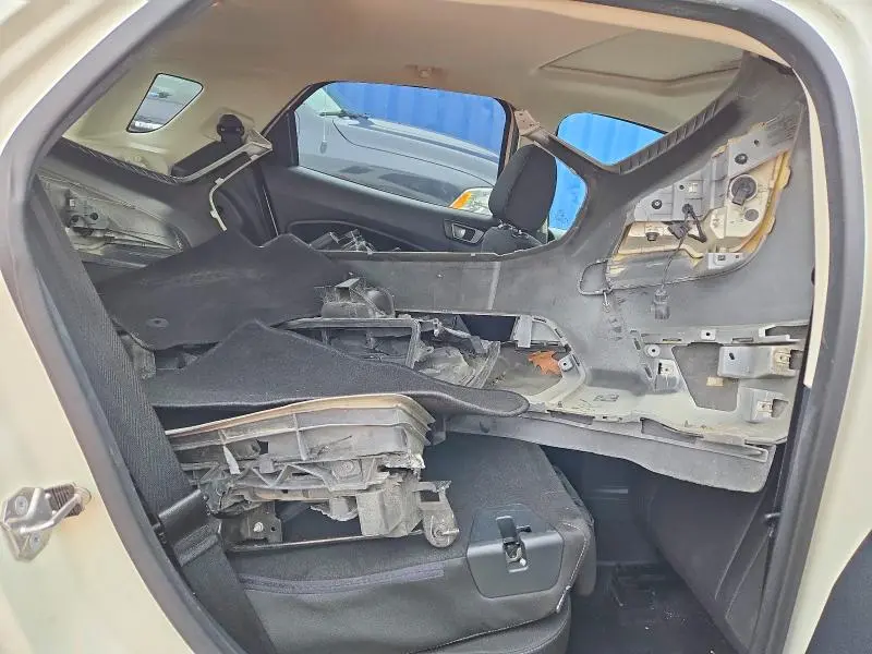 2020 FORD ECOSPORT SE  