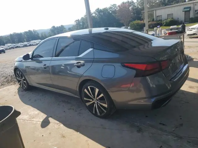 2022 NISSAN ALTIMA SR  