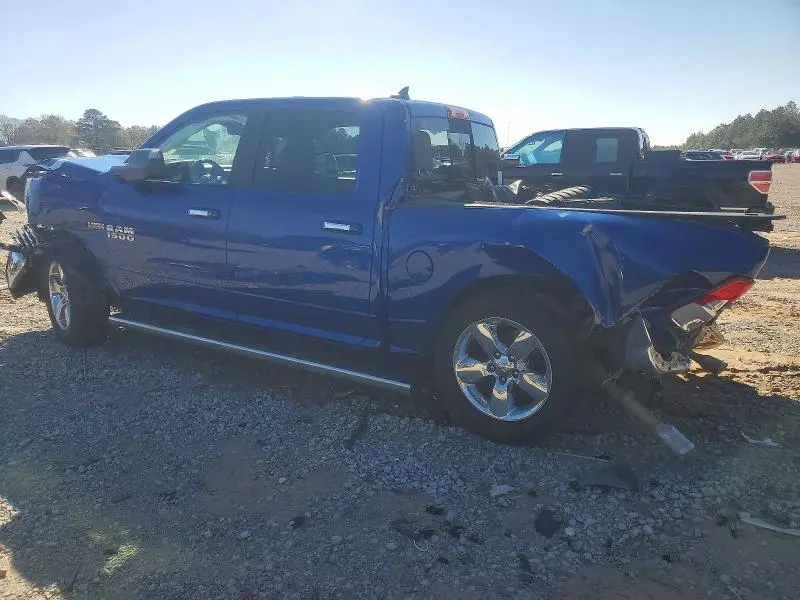 2017 RAM 1500 SLT  