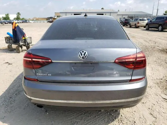 2017 VOLKSWAGEN PASSAT SE  