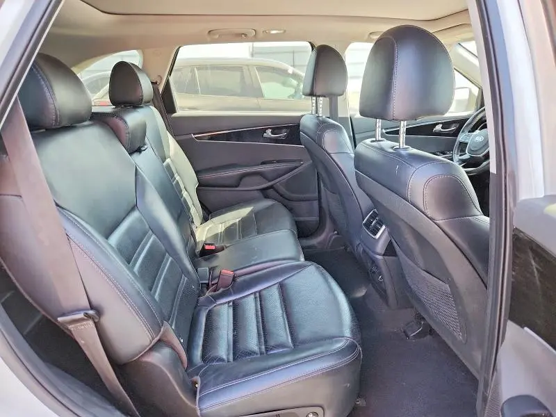 2020 KIA SORENTO EX V6  