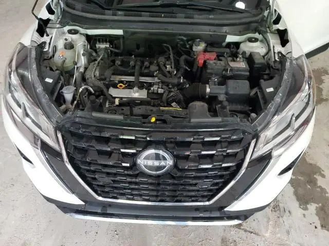 2023 NISSAN KICKS SV  
