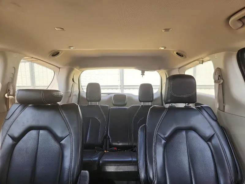 2020 CHRYSLER VOYAGER LXI  