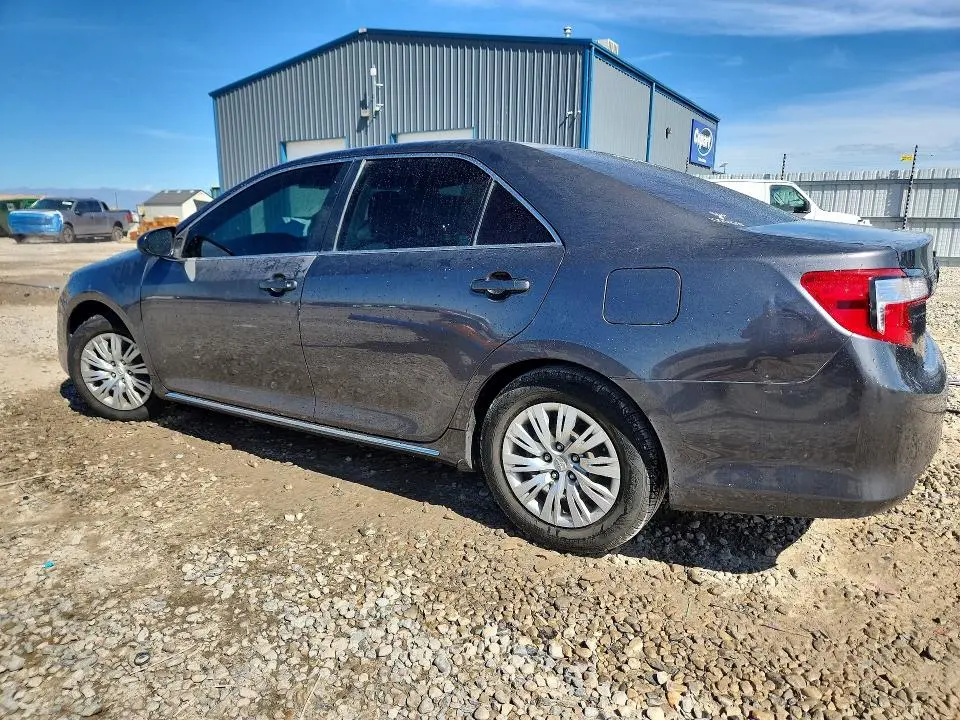 2012 TOYOTA CAMRY LE  
