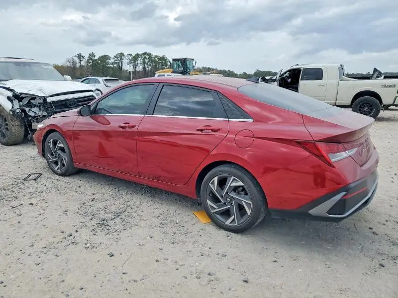 2024 HYUNDAI ELANTRA SEL  