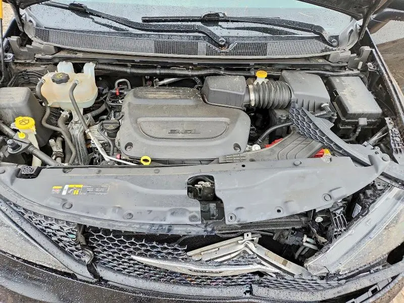 2024 CHRYSLER VOYAGER LX  