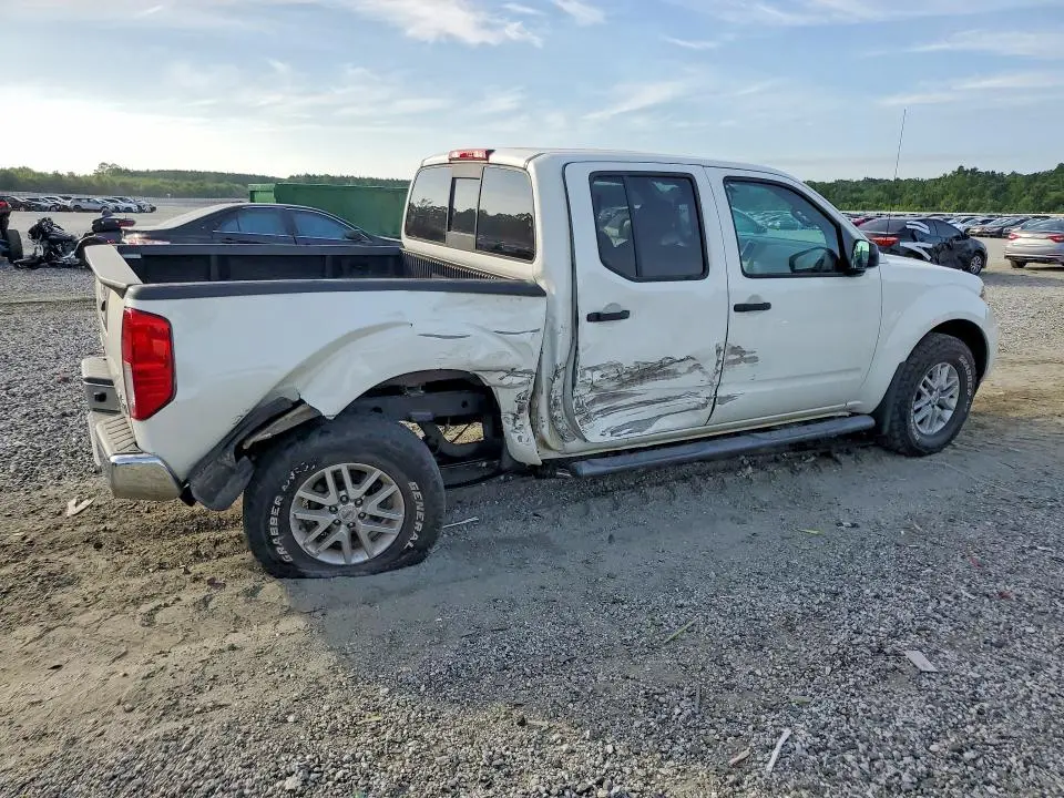 2020 NISSAN FRONTIER SV  