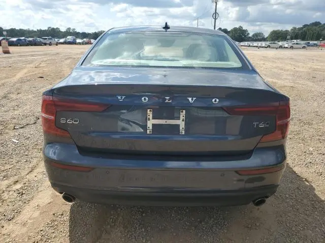 2021 VOLVO S60 T6 MOMENTUM  