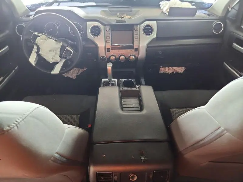 2016 TOYOTA TUNDRA SR5  