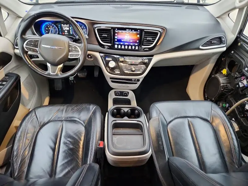 2017 CHRYSLER PACIFICA TOURING L  