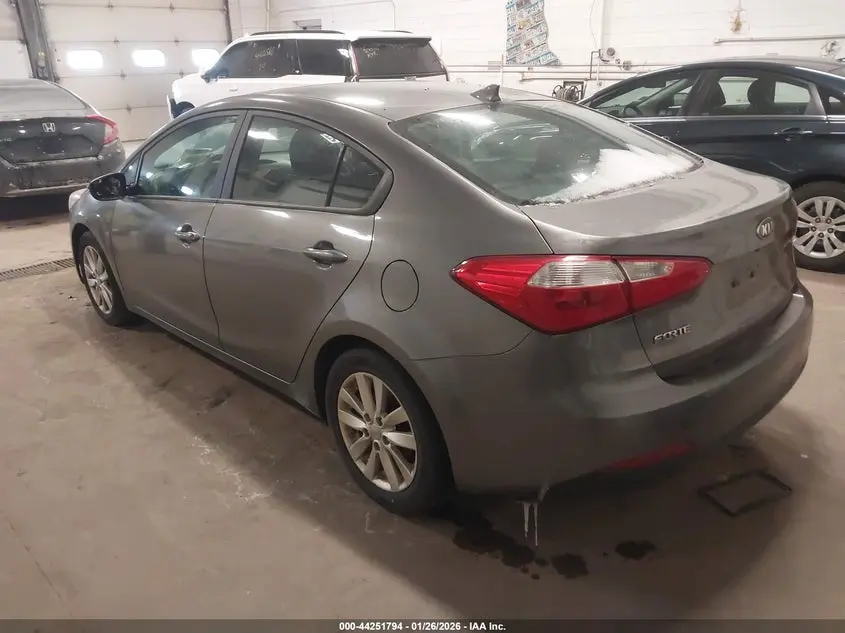 2016 KIA FORTE LX