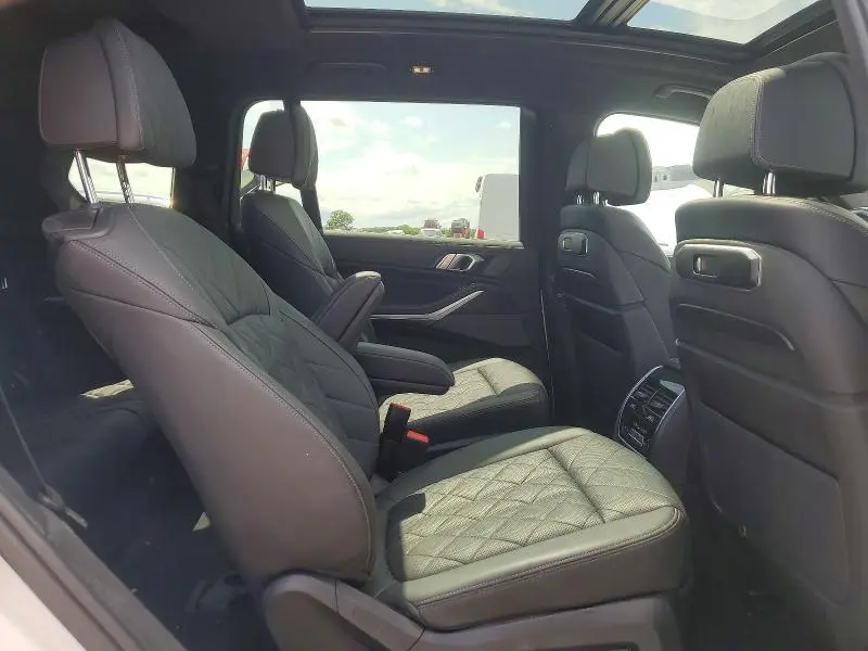 2024 BMW X7 XDRIVE40I  