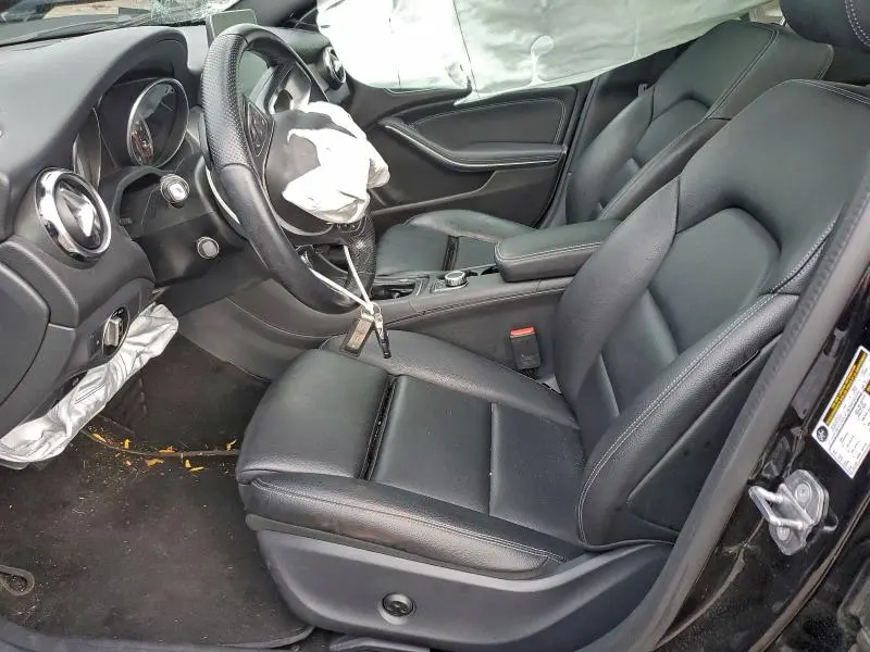 2019 MERCEDES-BENZ GLA 250 4MATIC  