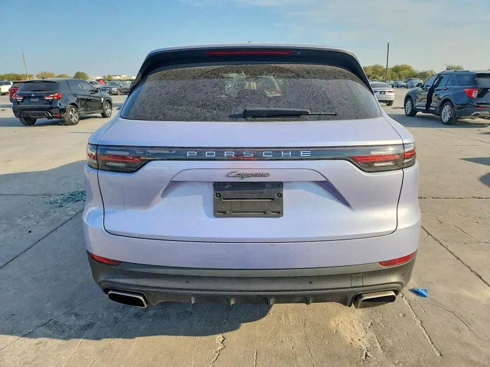 2021 PORSCHE CAYENNE E-HYBRID  