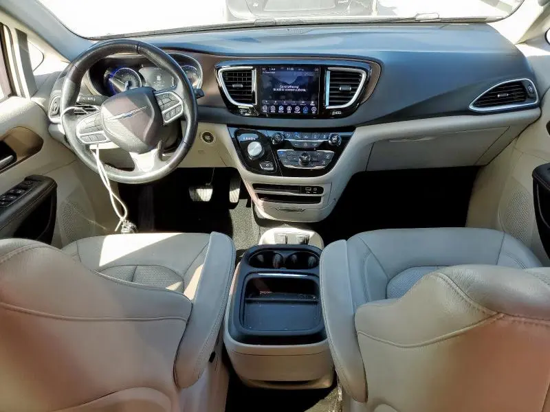 2019 CHRYSLER PACIFICA TOURING L  