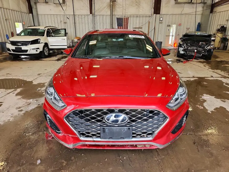 2018 HYUNDAI SONATA SPORT  