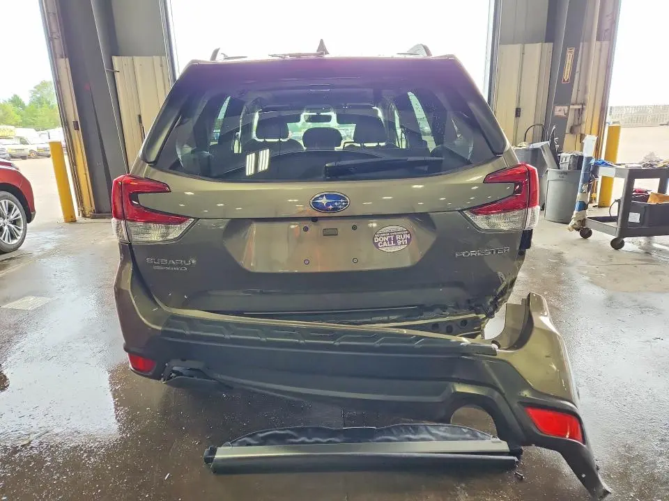 2019 SUBARU FORESTER PREMIUM  