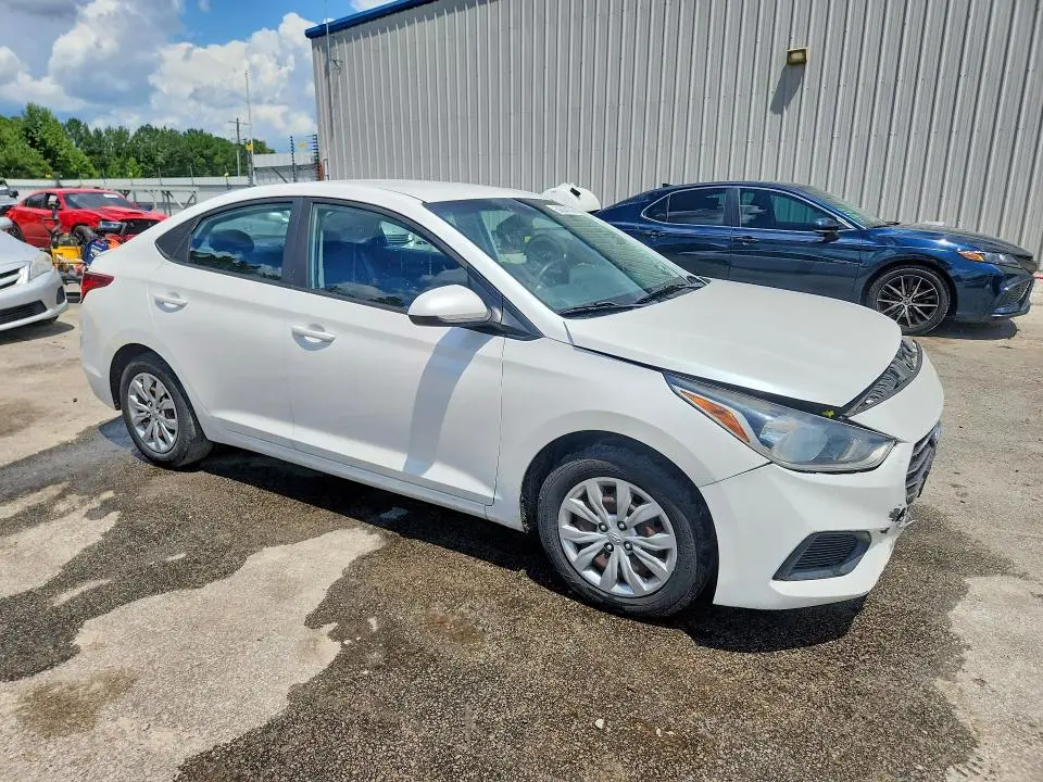 2019 HYUNDAI ACCENT SE  