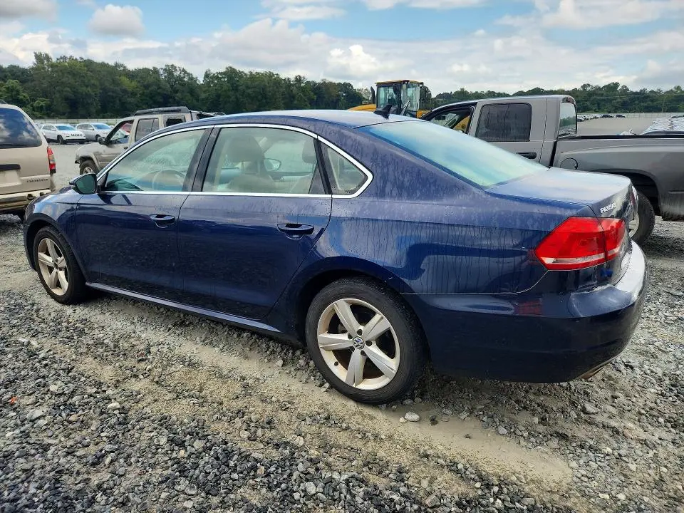 2012 VOLKSWAGEN PASSAT SE  