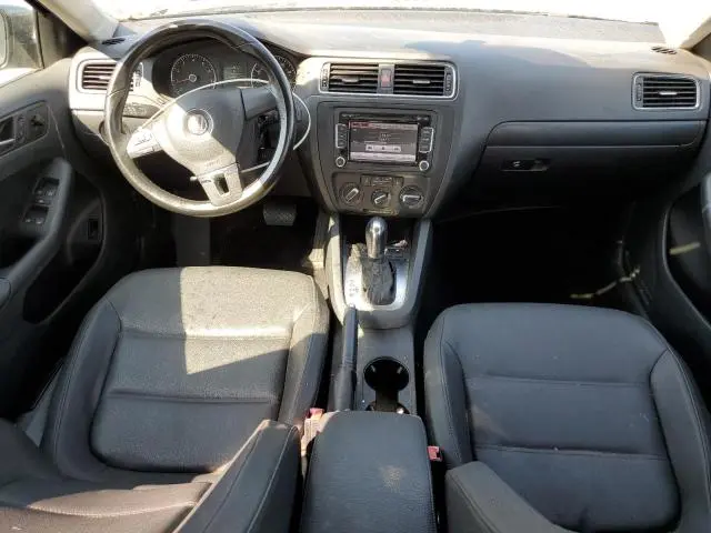 2012 VOLKSWAGEN JETTA SE  