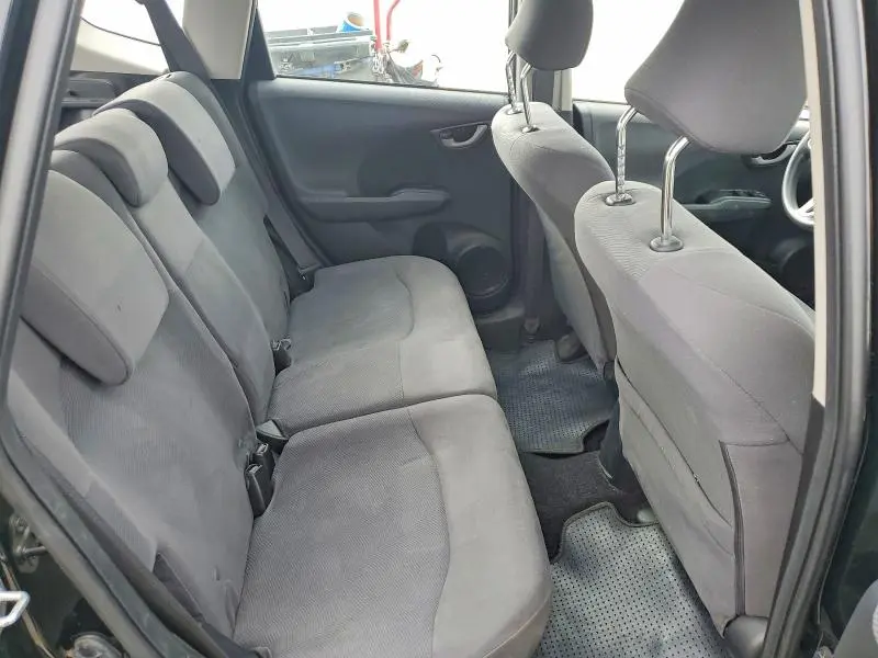2012 HONDA FIT   