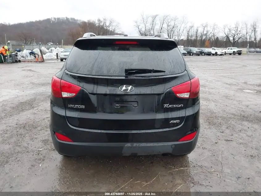 2011 HYUNDAI TUCSON GLS